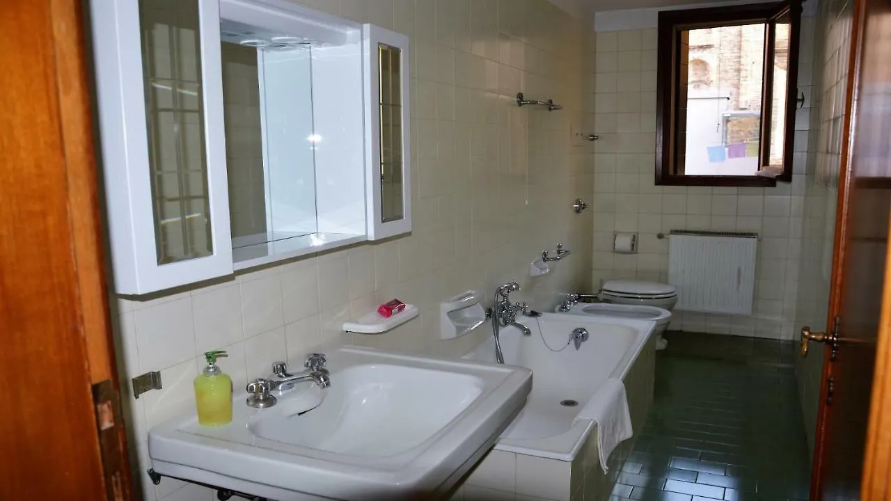 Apartment Ca Lezze Bell'Appartamento Nel Cuore Di Venezia